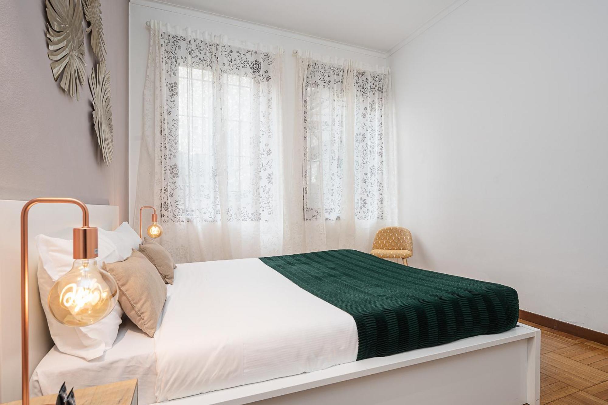 Classbnb - Two Apartments 400 Meters From The Duomo Milan Bagian luar foto